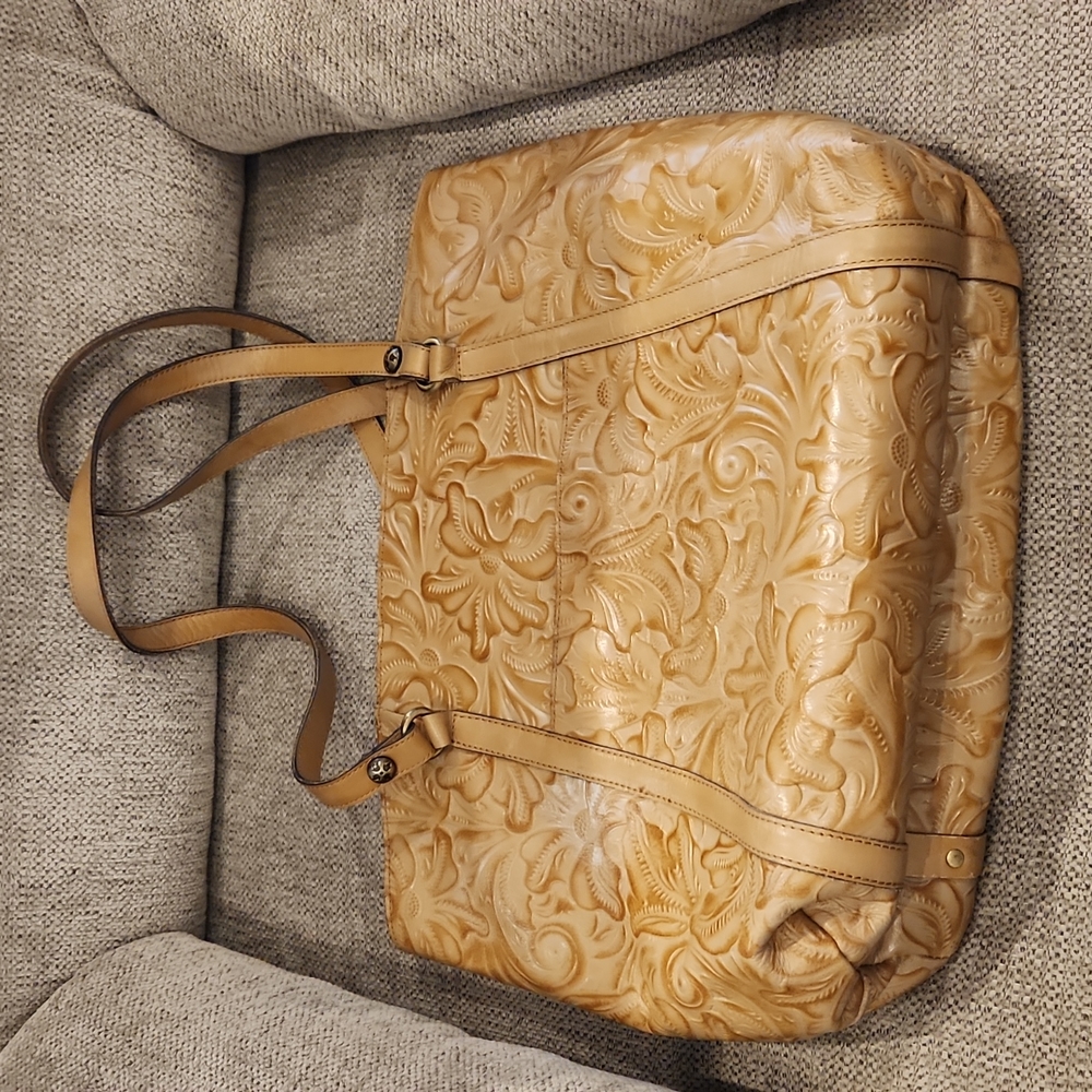 Patricia Nash tote like new